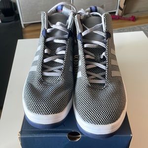 Adidas size 10.5 shoe, worn 3 times. Size 10.5